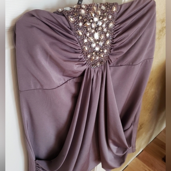 Studio Y Flattering Blouse Crystal Neckline with ties purplish gray New - Picture 5 of 9